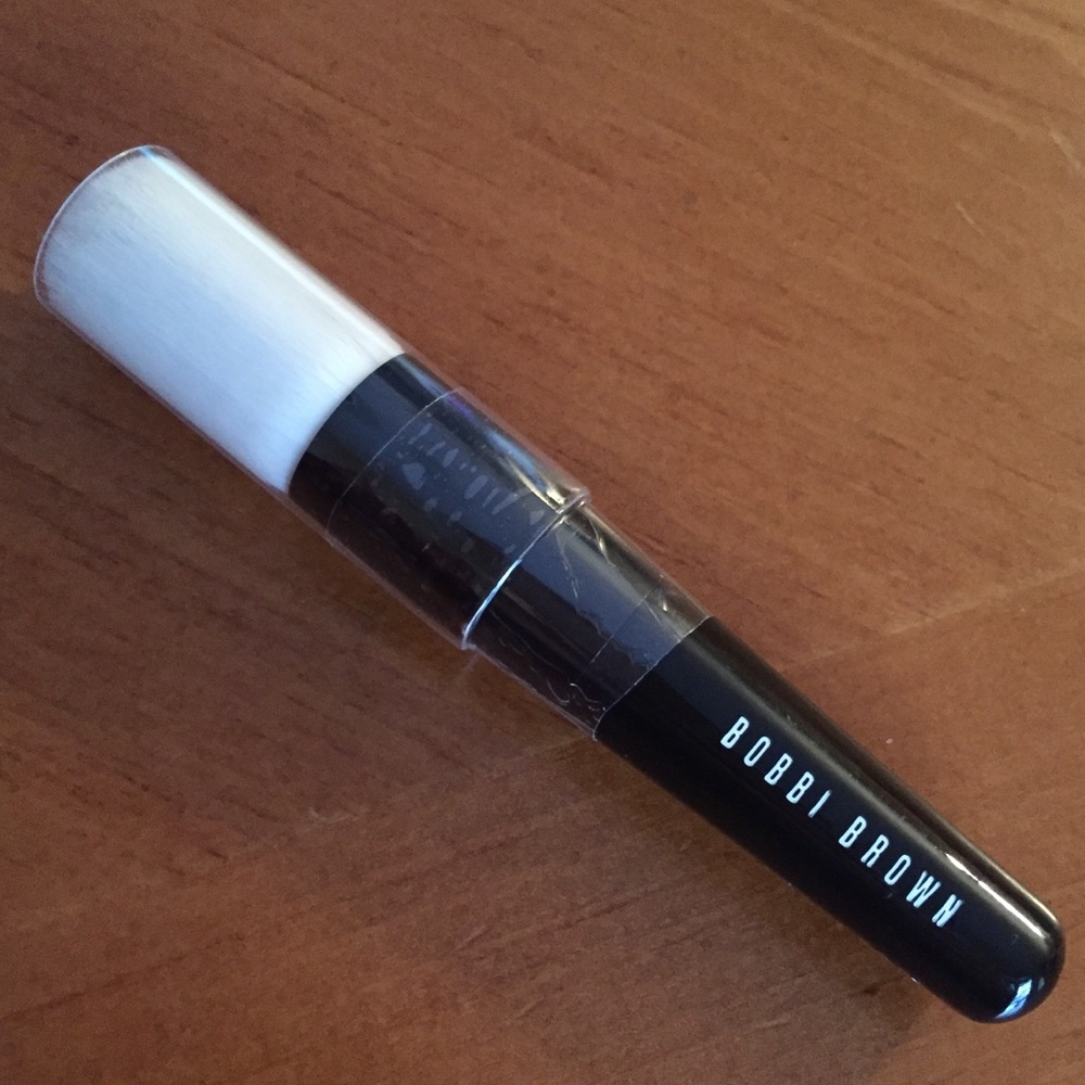 Bobbi Brown Powder Duo & Face Brush - Picture 10 of 12
